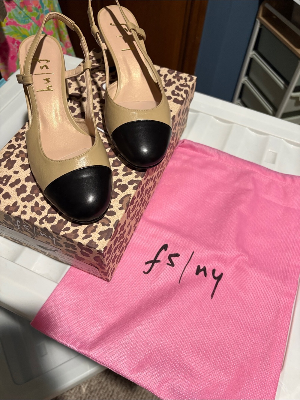 French Sole FS/NY Tuckernuck Slingback Baton Heels Camel Napa/Black Sz 7.5 NWT
